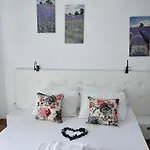 Apartament Madalina *
